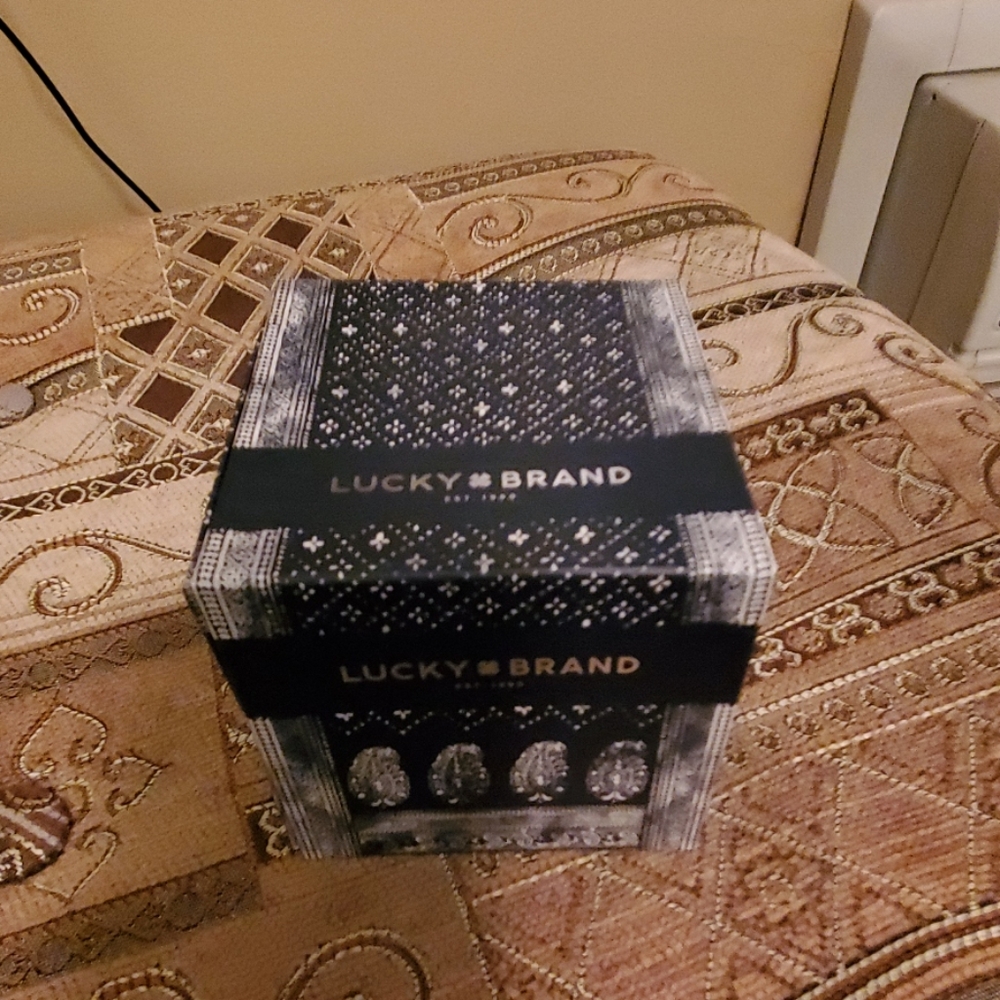 Lucky Brand silver bangle bracelet - Picture 4 of 5